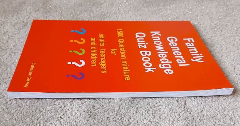 2 Family General Knowledge Quiz Books 3,500 Questions Christmas Party Pub Quiz