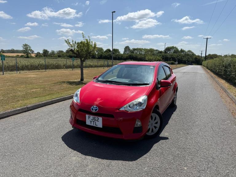 2012 Toyota Aqua Hatchback Hybrid Electric Automatic