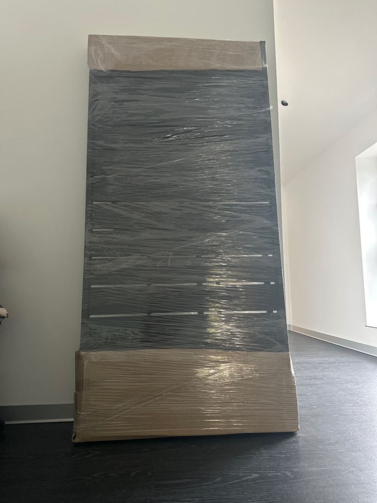 image for New single bedframe 