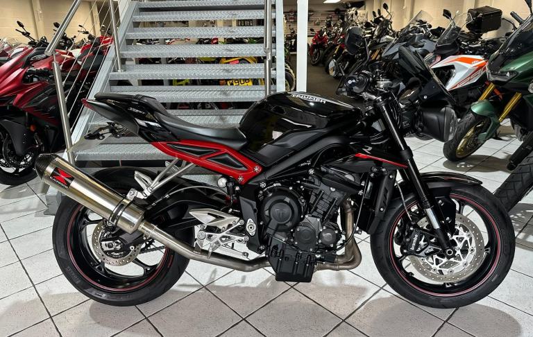 Triumph Street Triple 765 R Low 2019