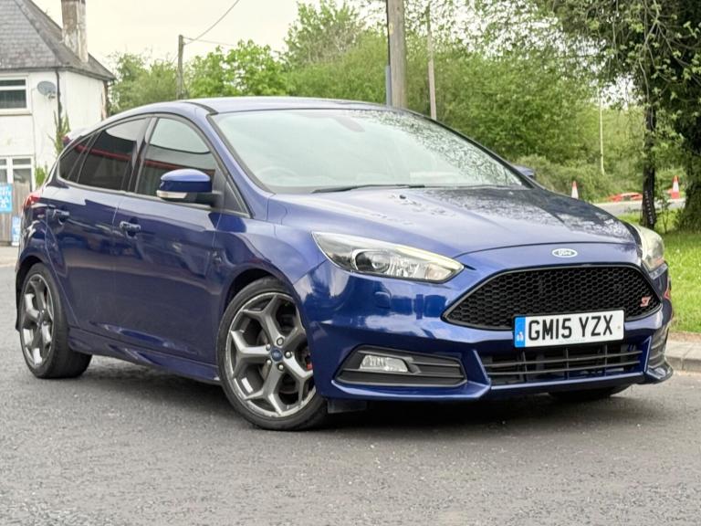 2015 Ford Focus 2.0 TDCi ST-3 Euro 6 (s/s) 5dr HATCHBACK Diesel Manual