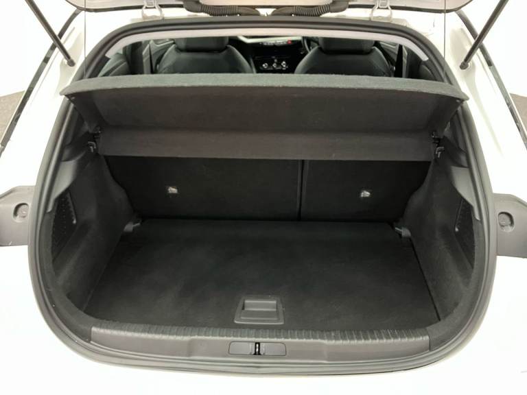 2021 Vauxhall Mokka 100kW Elite Nav Premium 50kWh 5dr Auto SUV ELECTRIC Automatic