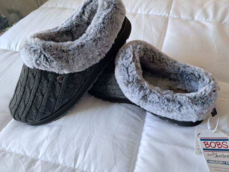 Skechers BOBS ladies Slippers brand new 