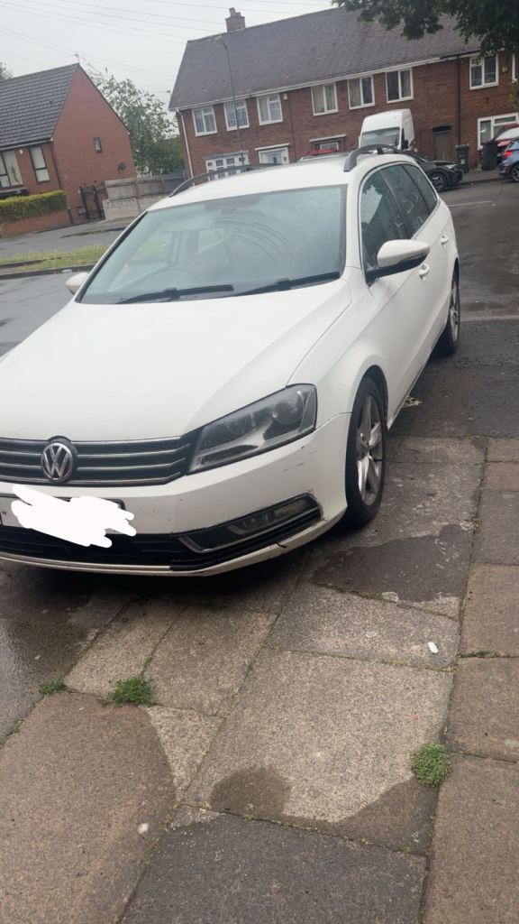 Volkswagen, PASSAT, Estate, 2011, Manual, 1968 (cc), 5 doors