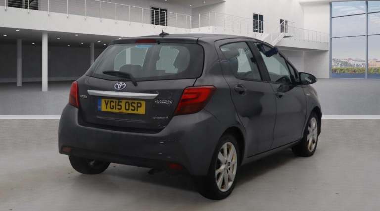 2015 Toyota Yaris 1.5 Hybrid Excel 5dr CVT HATCHBACK PETROL/ELECTRIC Automatic