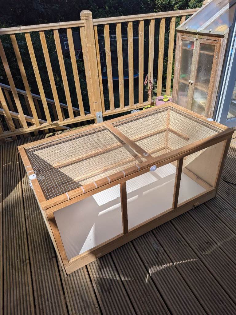 (Pending) Large Wooden Hamster Cage – 116 × 57 × 55 cm