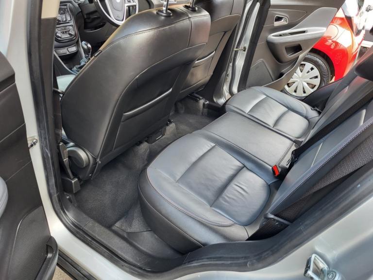 SILVER VAUXHALL MOKKA 1.6 SE LEATHER TRIM PARKING SENSORS CRUISE B/TOOTH 2015