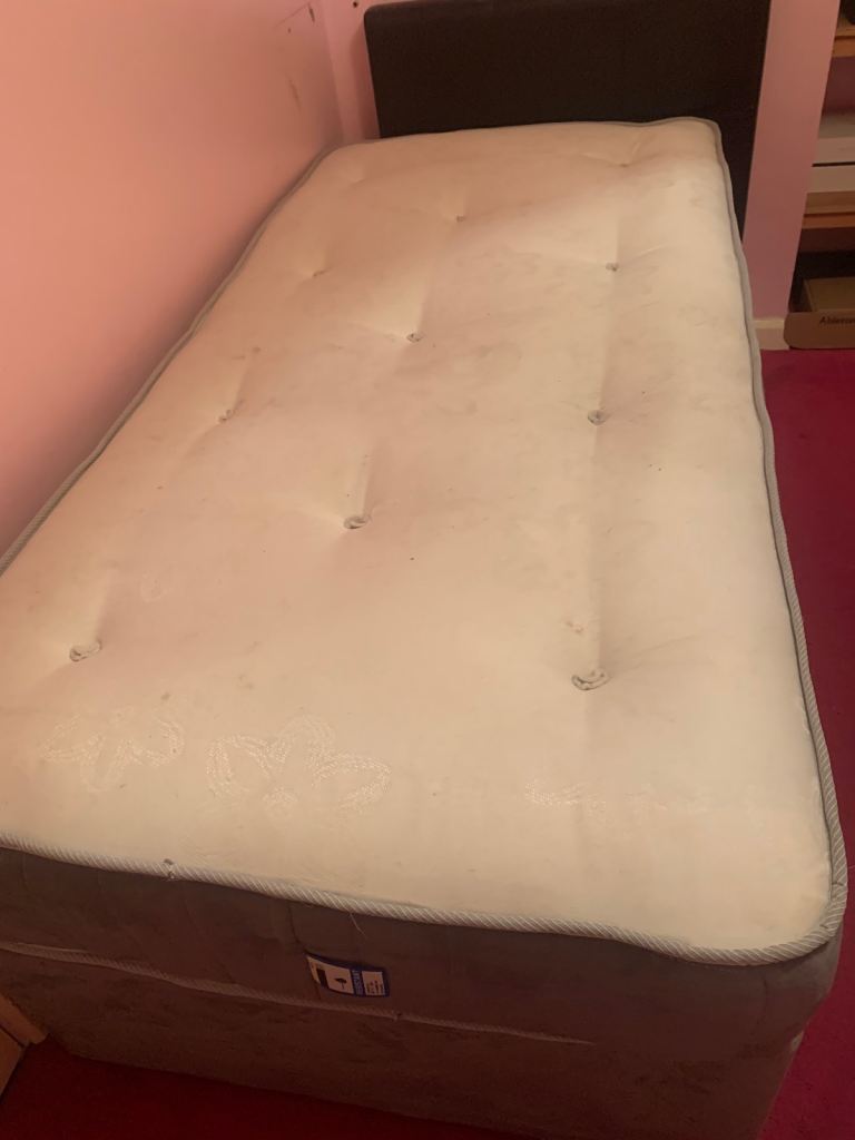 Single bed matress & head board 
