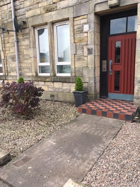 Traditional One Bedroom Ground Floor Flat to Rent Close to Alloa Town Centre