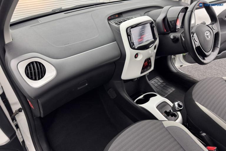 2019 Toyota AYGO 1.0 VVT-i X-Trend 5dr x-shift HATCHBACK PETROL Automatic