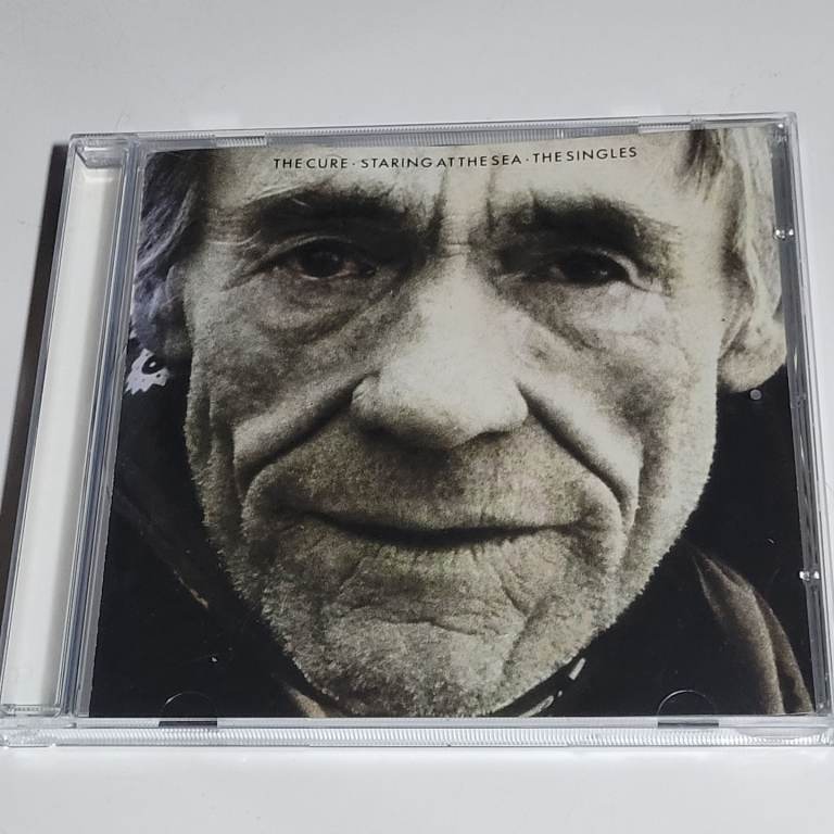 The Cure - Staring At The Sea - The Singles [CD] Excellent Condition aa16