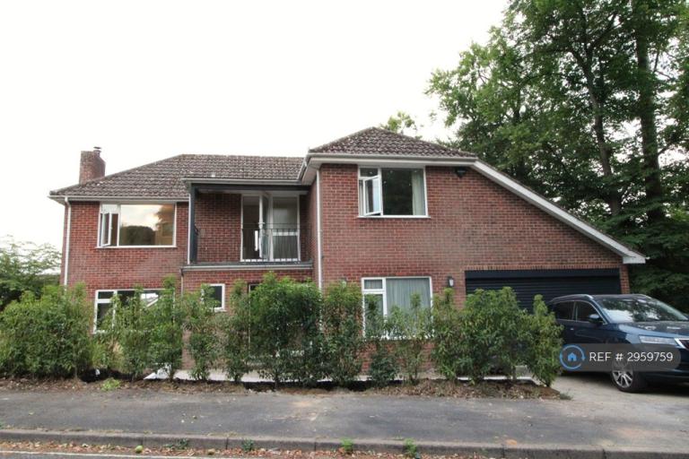 4 bedroom house in Abbey Hill Close, Winchester, SO23 (4 bed) (#2959759)