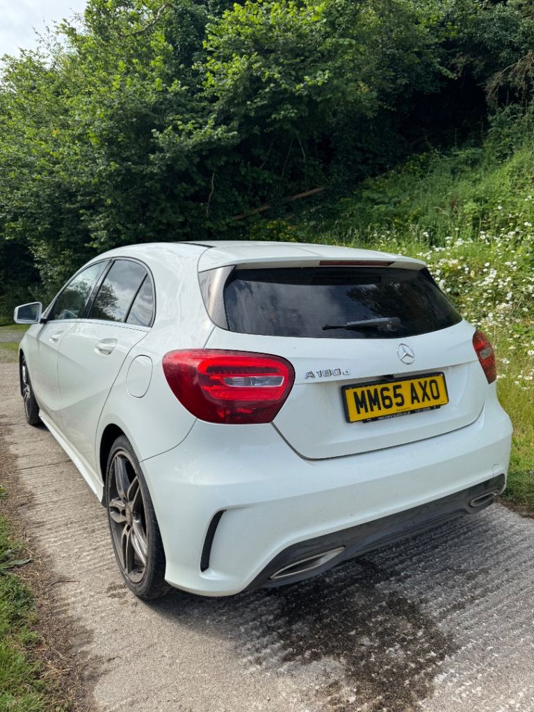 Mercedes-Benz, A CLASS, Hatchback, 2015, Manual, 1461 (cc), 5 doors