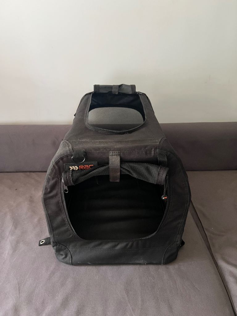 Medium dog car carrier, foldable