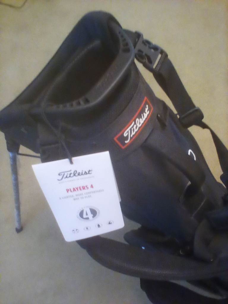 Brand new Titleist Players 4 Stand bag