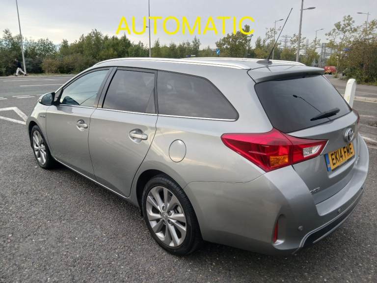 Toyota Auris Hybrid Automatic Estate, Very Low Mileage, Full Service History 