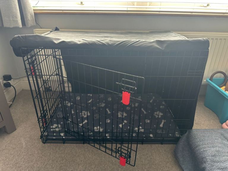 Medium dog crate