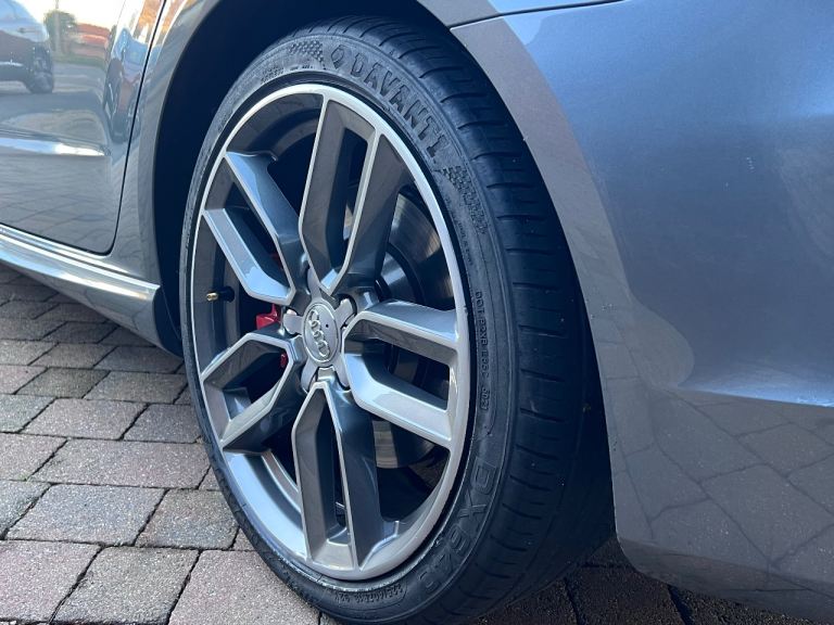 Audi s3 s Tronic - Audi service history + 2 keys