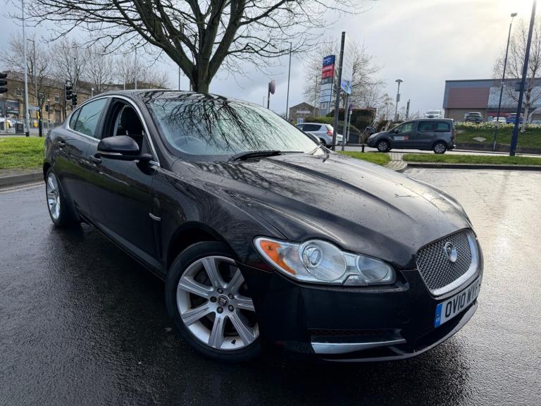 2010 Jaguar XF 3.0d V6 Luxury 4dr Auto SALOON Diesel Automatic