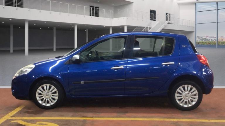 RENAULT CLIO 1.2 I-Music 2010