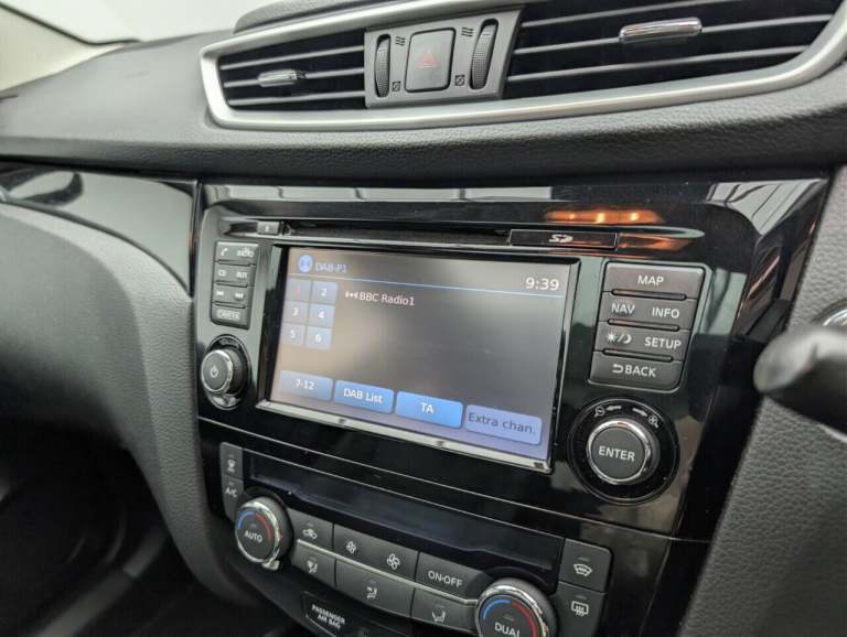 2016 Nissan Qashqai 1.2 DiG-T Tekna [Non-Panoramic] 5dr Xtronic HATCHBACK PETROL Automatic