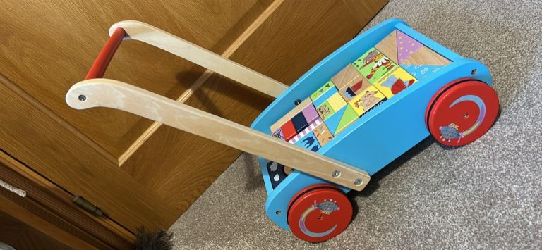 In the night garden wooden trolley with bricks 