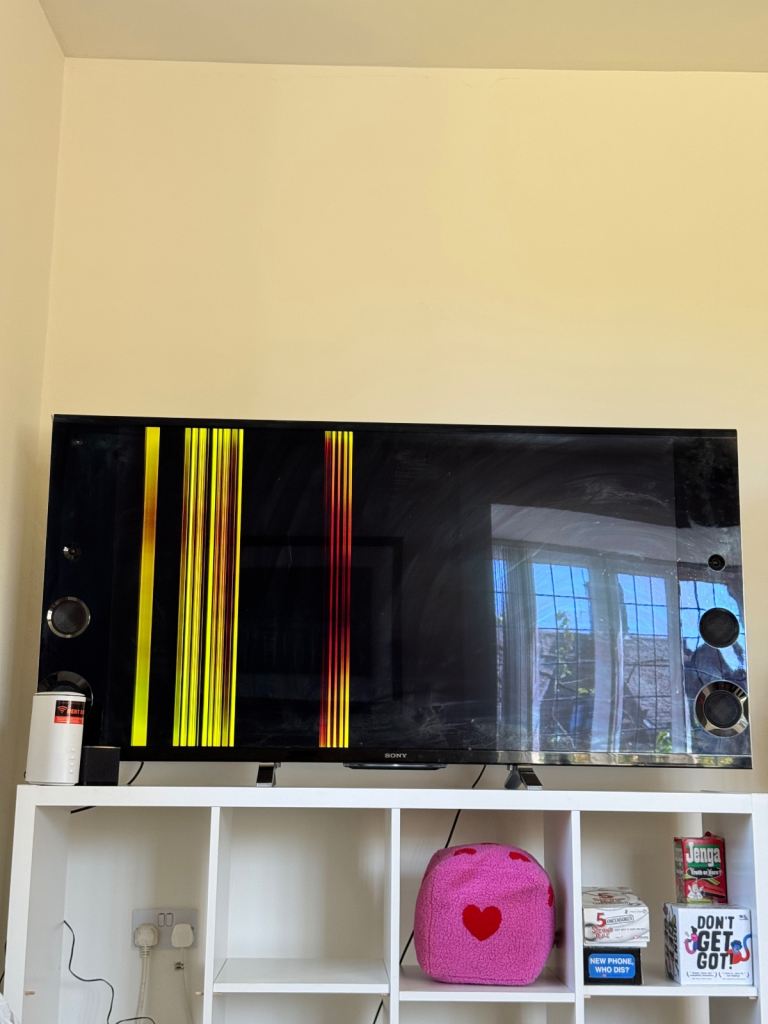 LCD 55’ TV broken screen 