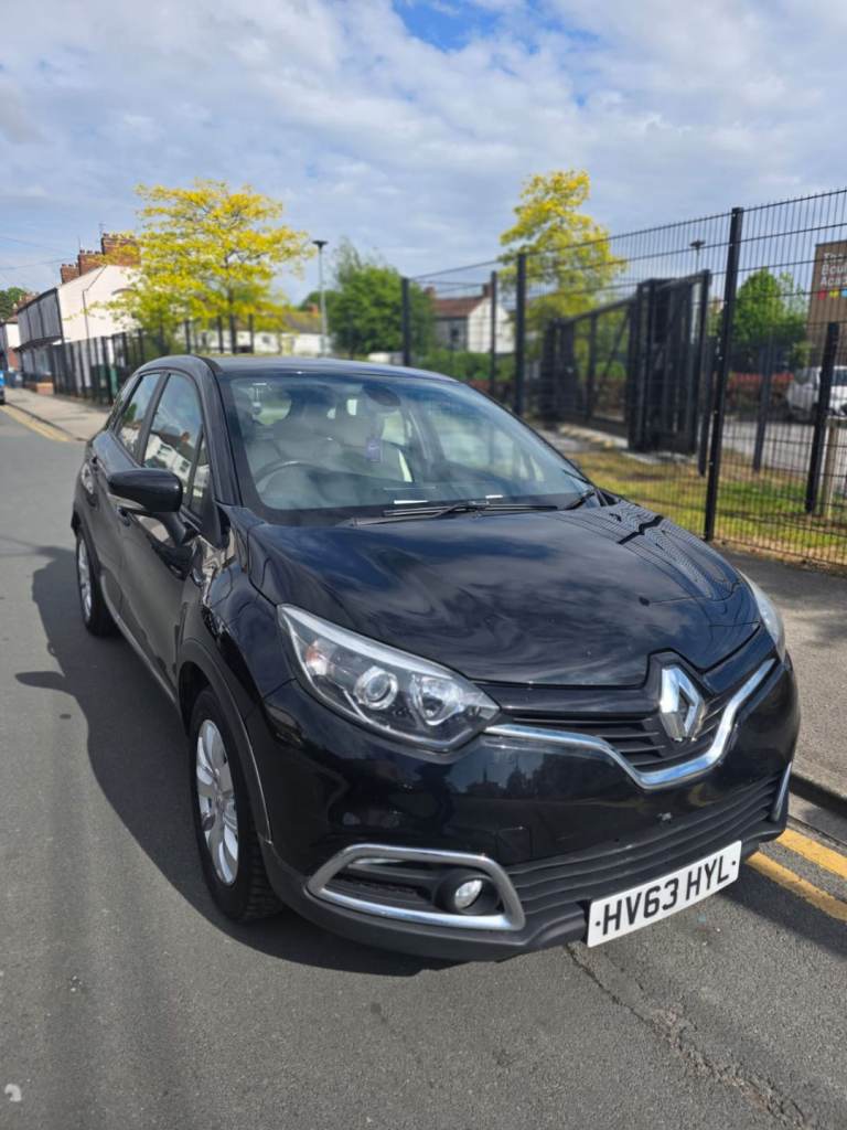 Renault, CAPTUR, Hatchback, 2013, Manual, 898 (cc), 5 doors