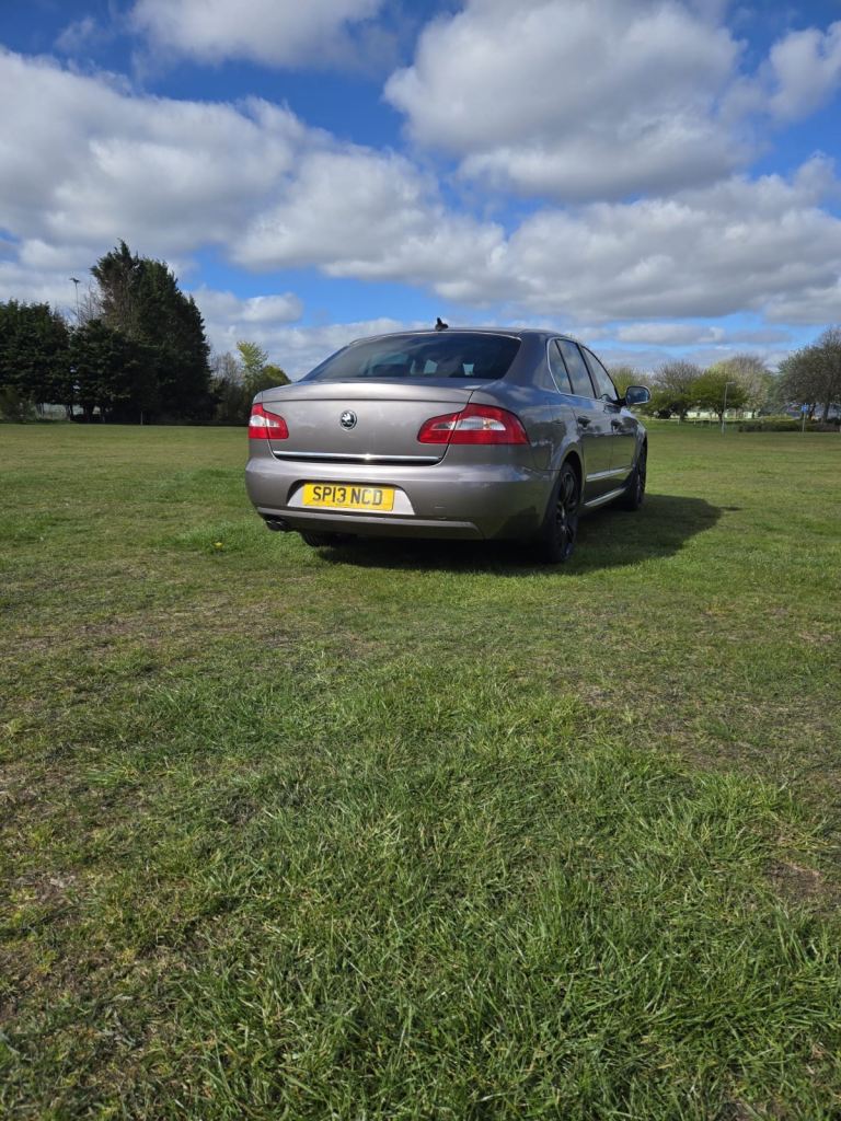 SKODA SUPERB ELEGANCE 2.0 TDI, 2013