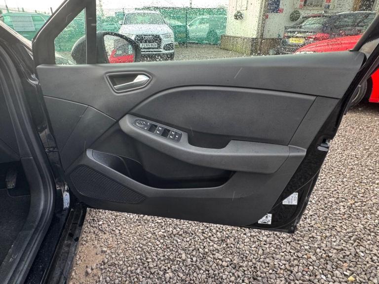 2023 Renault Clio 1.0 TCe 90 Evolution 5dr HATCHBACK PETROL Manual