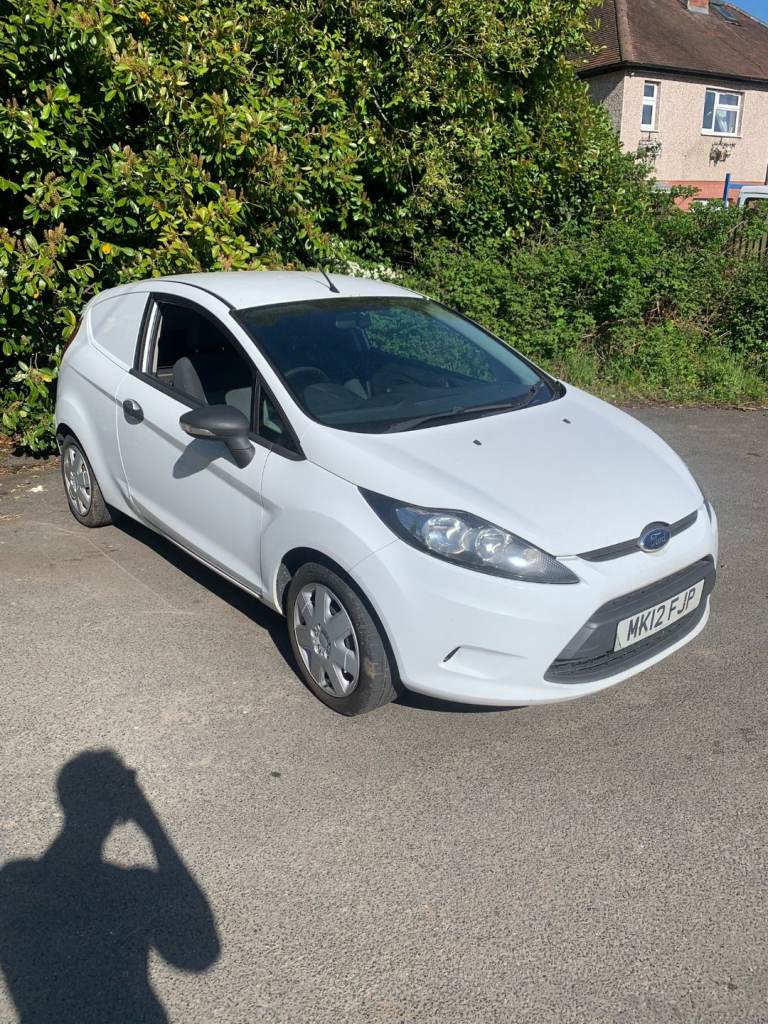 Ford fiesta van