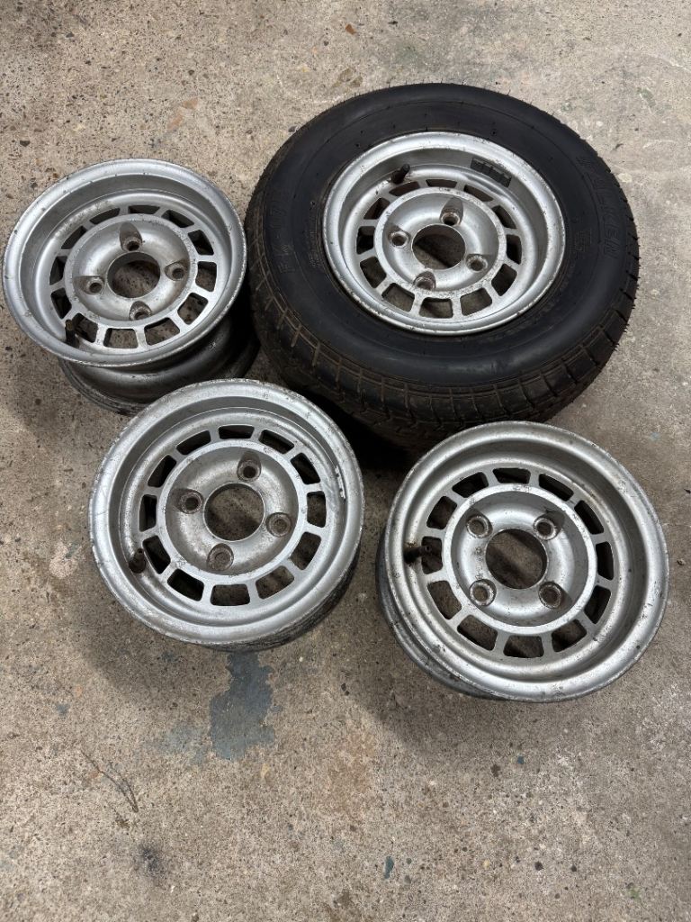 Classic Mini Wheels