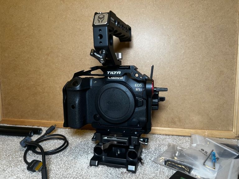 Canon EOS R5 Mirrorless Camera Cinema Package Tilta Cage 