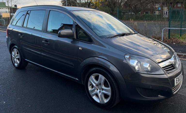 Vauxhall, ZAFIRA, MPV, 2012, Manual, 1686 (cc), 5 doors