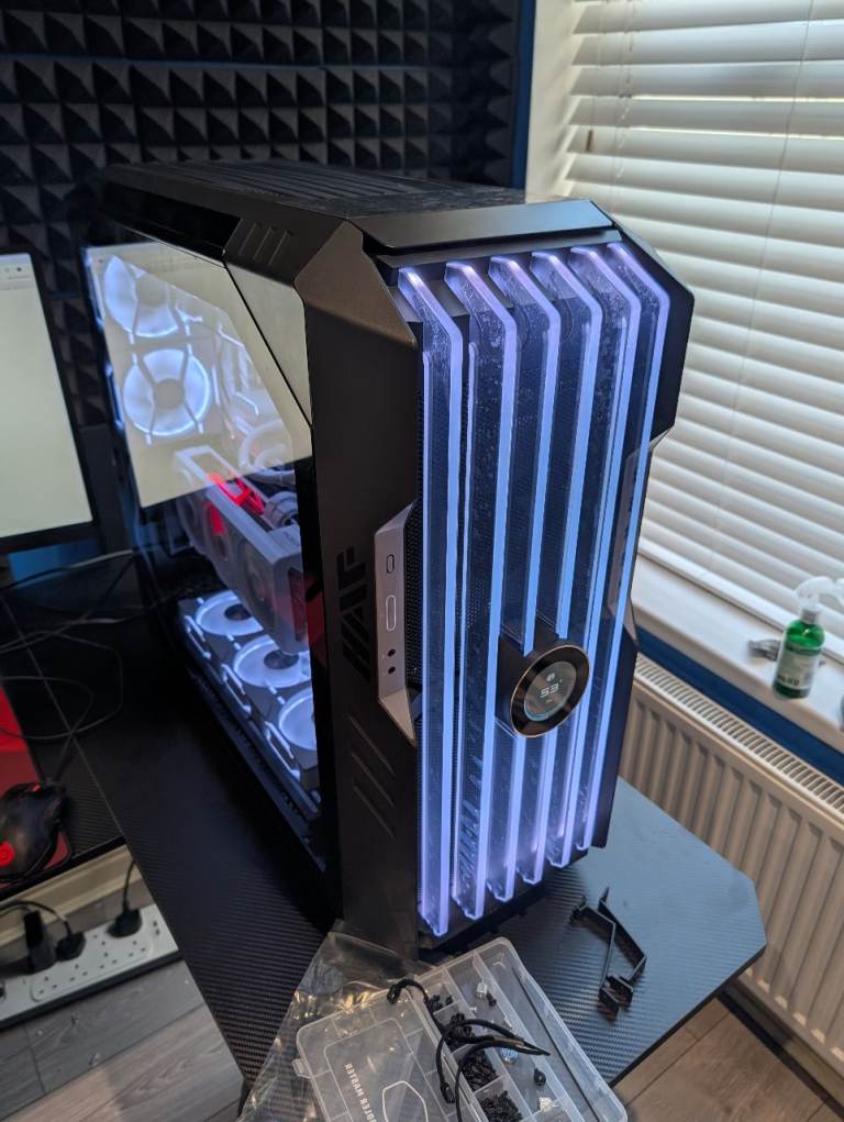 COOLER MASTER HAF 700 EVO