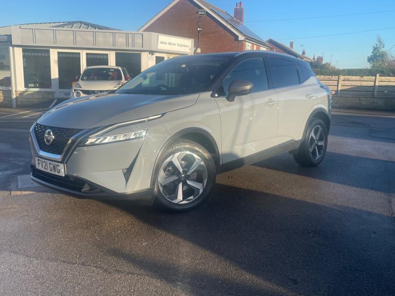 image for 2021 Nissan Qashqai 1.3 DiG-T MH Premiere Edition 5dr SUV Petrol Manual