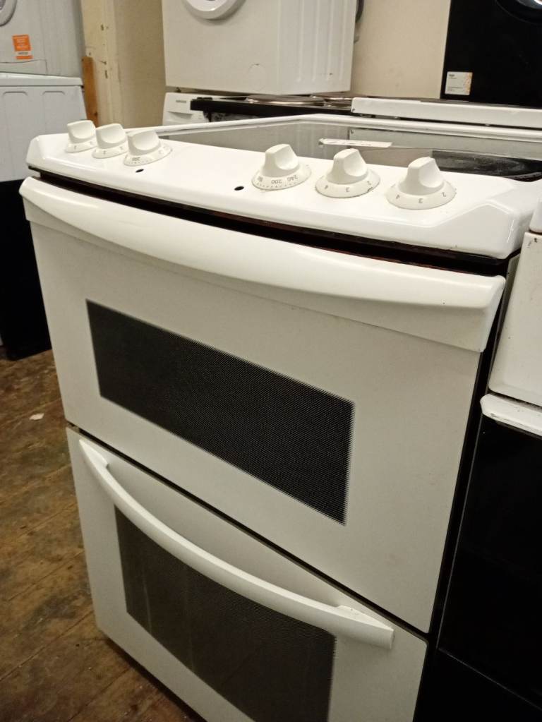 ELECTRIC COOKER 60CM WIDE FUNCTIONING SPEC 