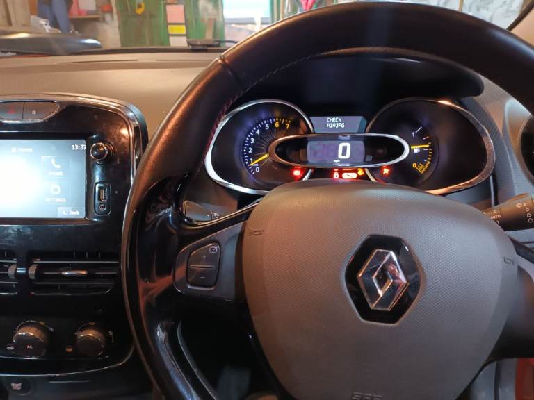 Renault, CLIO, Hatchback, 2013, Manual, 1149 (cc), 5 doors