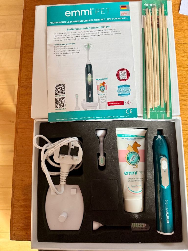Emmipet 2.0 Ultrasonic Dog Toothbrush
