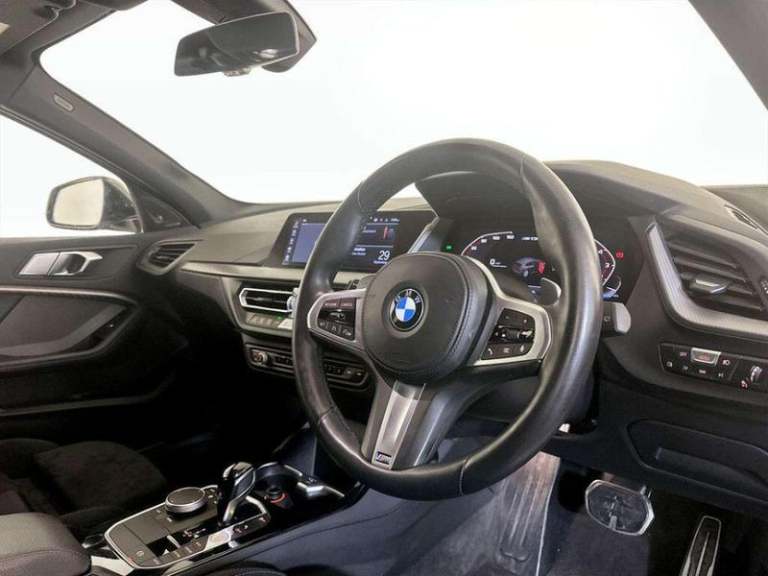 2021 BMW 1 Series 2.0 M135i Auto xDrive Euro 6 (s/s) 5dr Automatic Hatchback Petrol Automatic