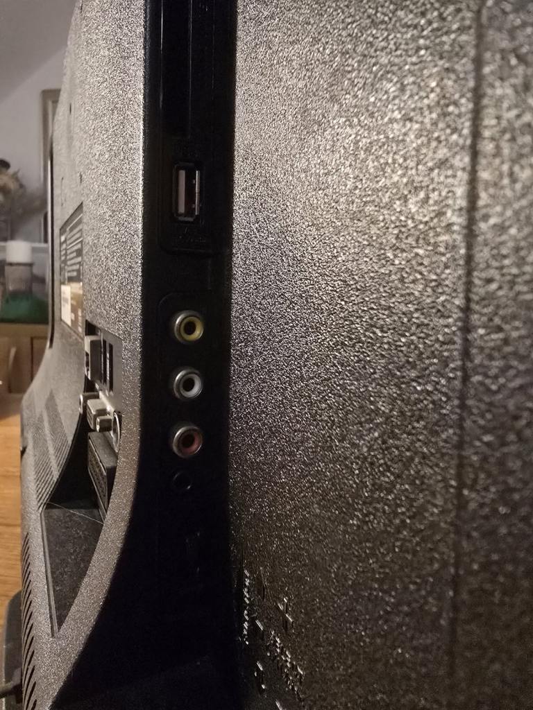 PANASONIC TV TX24E302B LED 720p HD Ready 24-inch TV with Remote