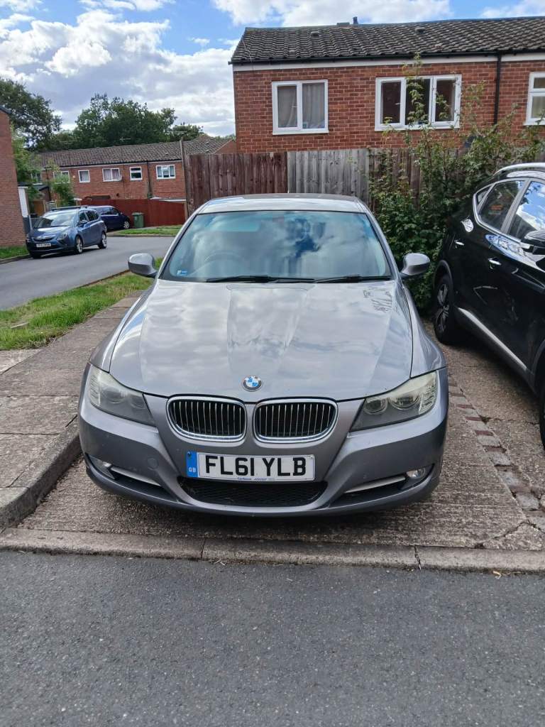 BMW, 3 SERIES, Saloon, 2011, Manual, 1995 (cc), 4 doors