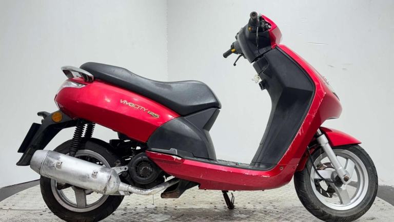 Peugeot Vivacity 2012 22K RUNNING PROJECT BIKE SCOOTER 125CC