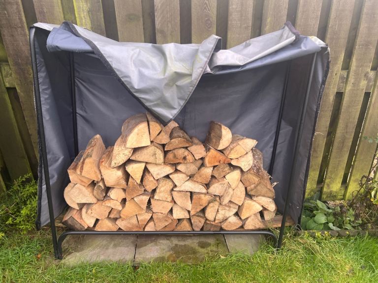 Used NEO 120cm Outdoor Log Holder Storage Rack with Cover (Logs NOT Included)