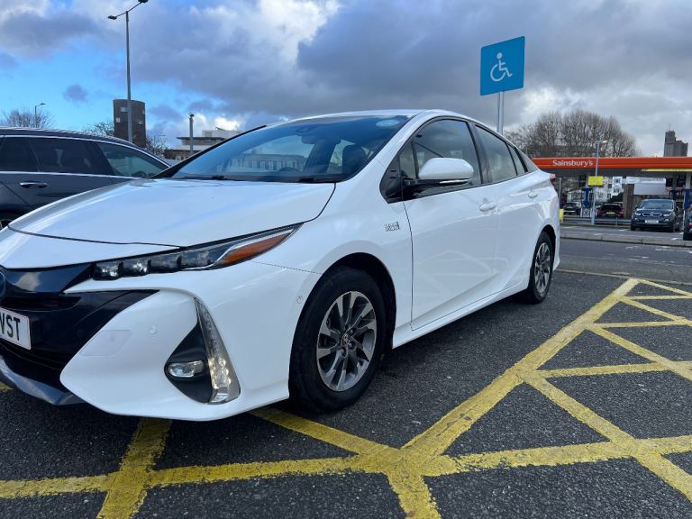 Toyota, PRIUS, Hatchback, 2021, Other, 1798 (cc), 5 doors