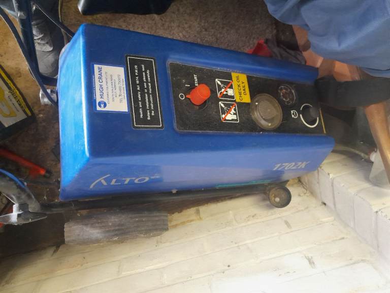 ALTO KEW 1702 K heavy  duty pressure washer complete with water hose / pressure line / gun