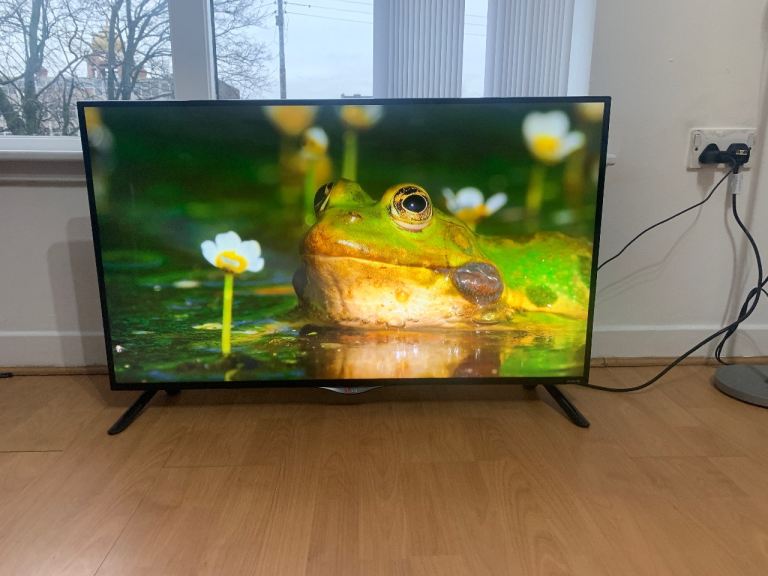 LG 42 inch 4k tv (not a smart tv)