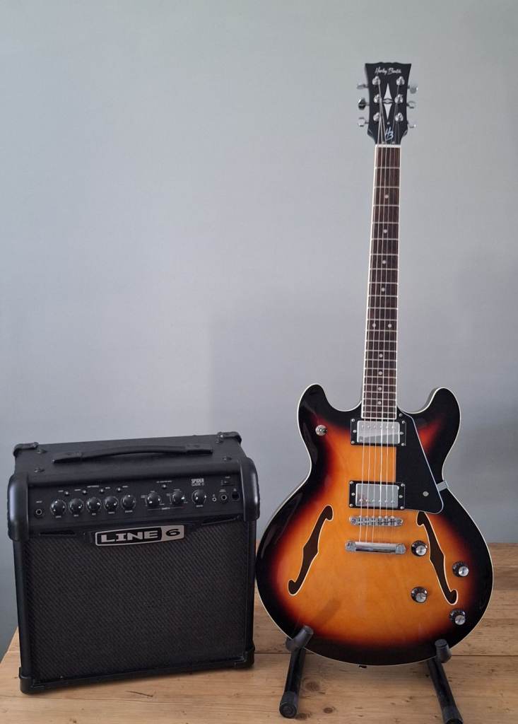 Harley Benton semi acoustic and amp