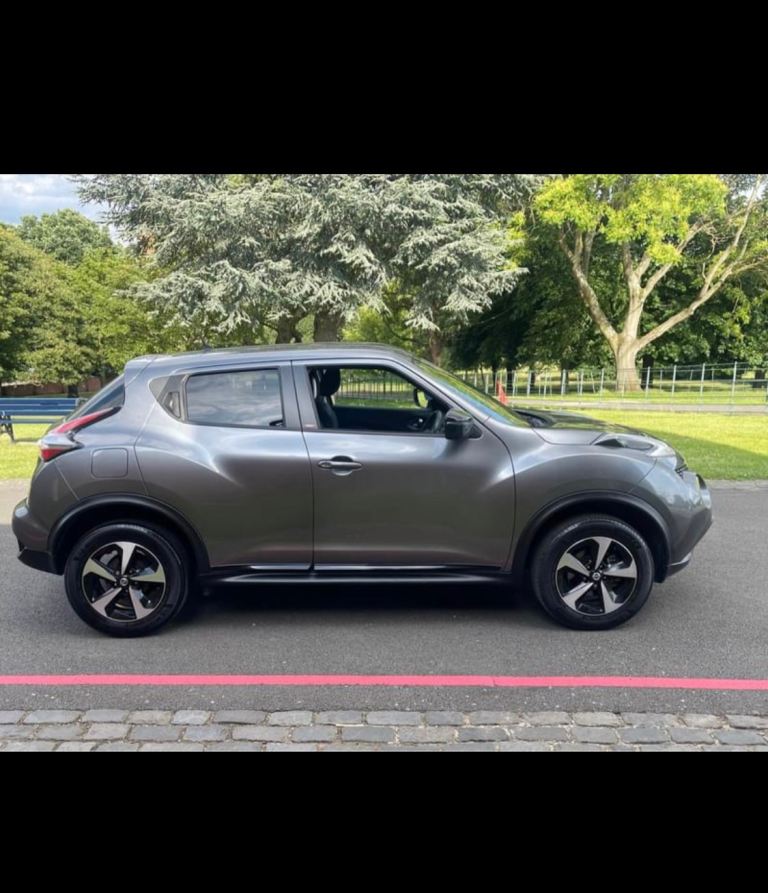 Nissan juke 1.6 petrol grey 