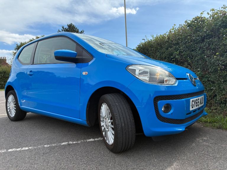 Volkswagen, UP, Hatchback, 2015, Manual, 999 (cc), 3 doors